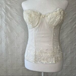 Victoria's Secret Cream Lace Bustier